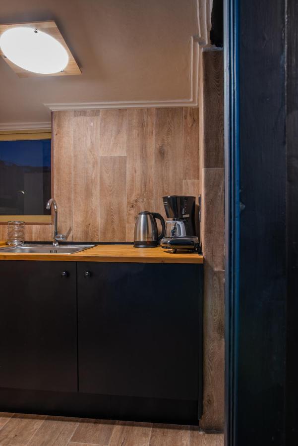 Noho Boutique , Premium Living Lazeon 7 Apartment Athena Bagian luar foto